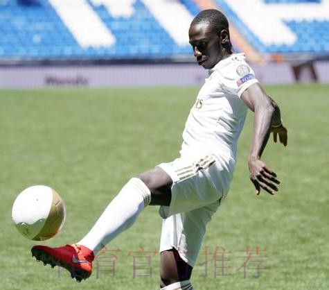 罗马诺:皇马与门迪就续约至2027年达成原则协议